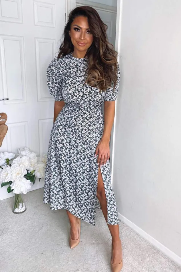 AX Paris Cream Daisy Print Pleat Sleeve Midi Dress Wedding Guest Dresses