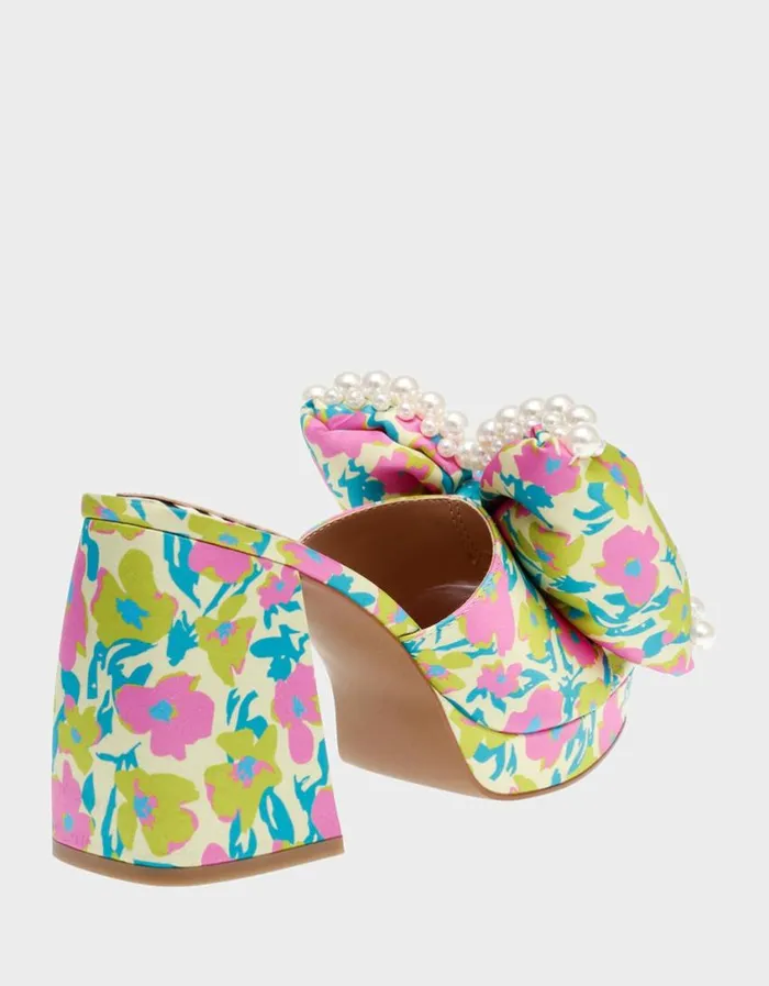 Betsey Johnson Women MACCIE YELLOW MULTI Yellow Multi