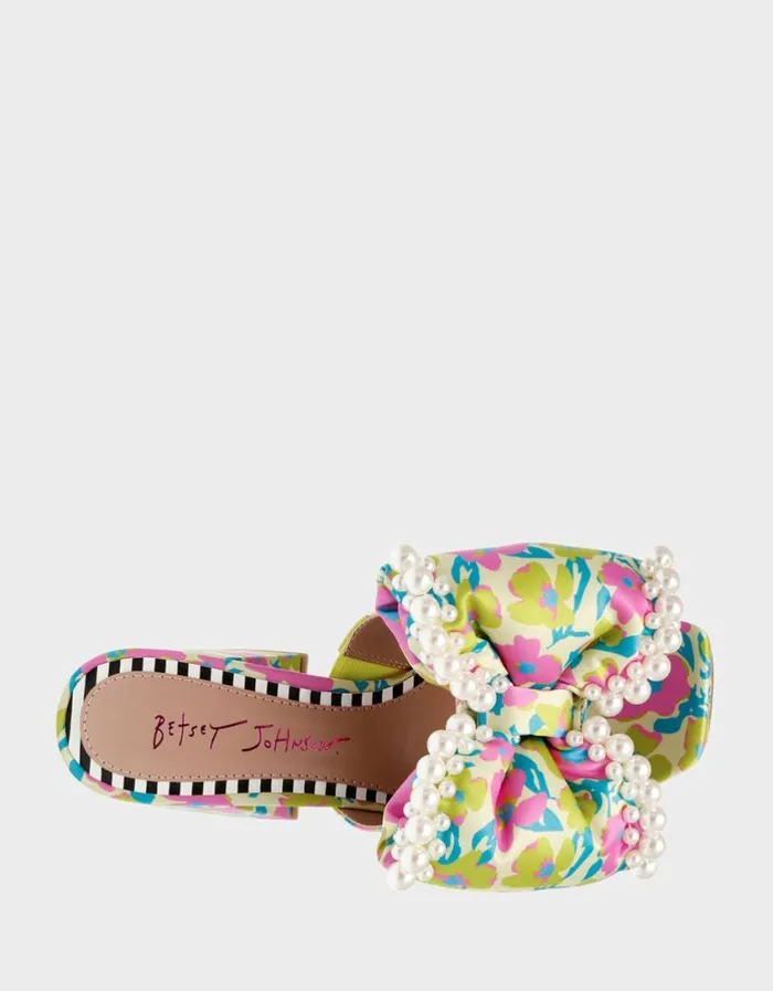Betsey Johnson Women MACCIE YELLOW MULTI Yellow Multi