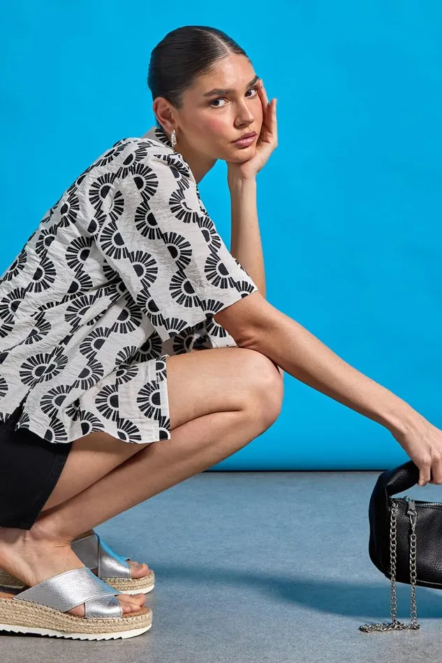 Black Geometric Print Button Shirt Women Roman Tops