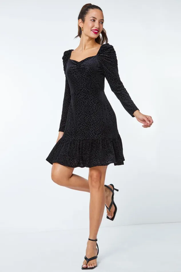 Black Velvet Leopard Print Sweetheart Neck Dress Women Roman Dresses