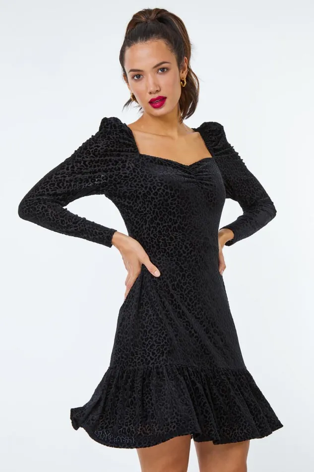 Black Velvet Leopard Print Sweetheart Neck Dress Women Roman Dresses