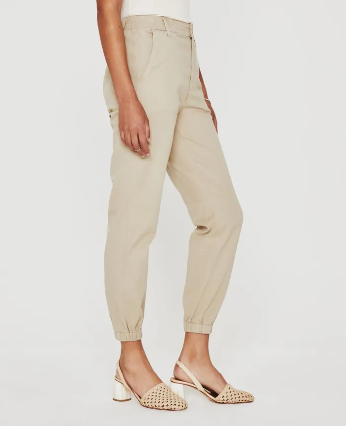 Caden Jogger Dry Dust Women AG Jeans Pants