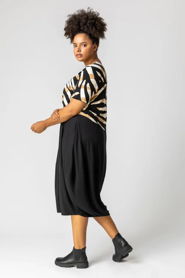 Camel Curve Tiger Print Contrast Print Jersey Dress Women Roman Dresses