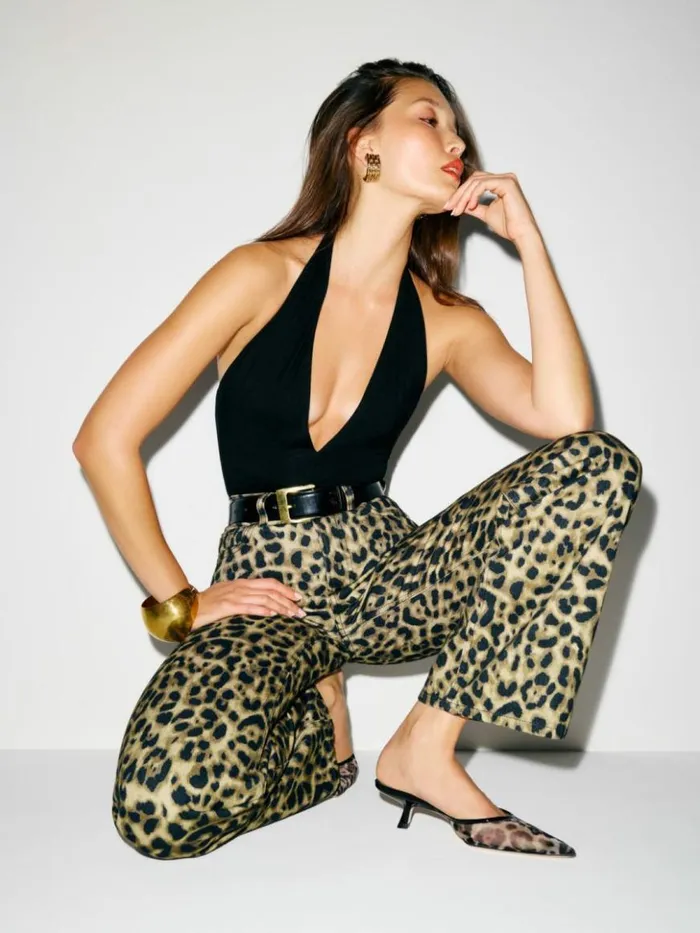Clothing The Reformation Cary High Rise Slouchy Straight Leg Jeans Leo