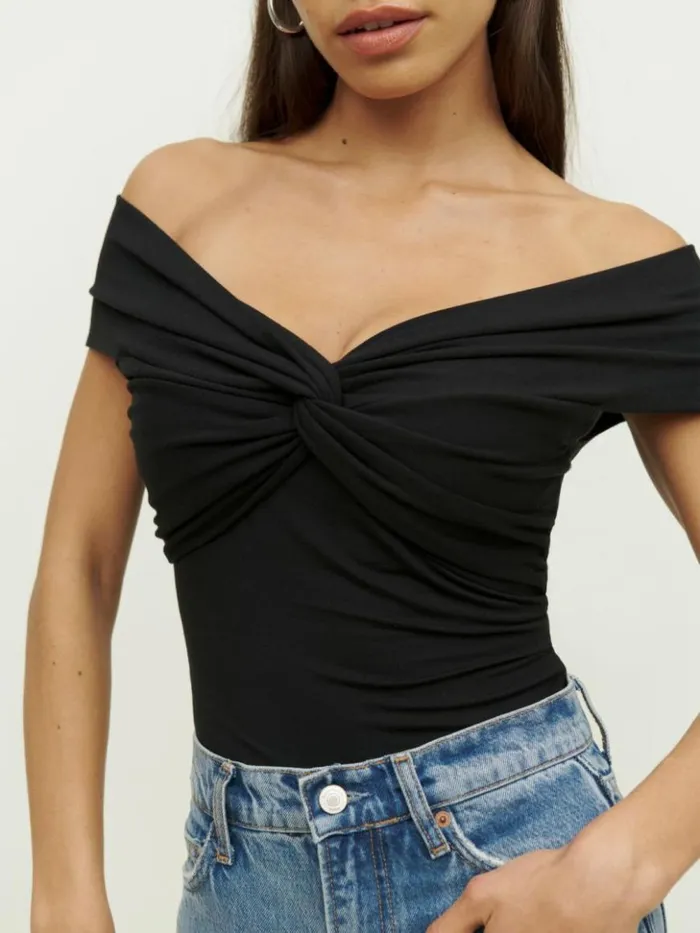 Clothing The Reformation Ezlynn Knit Top Black