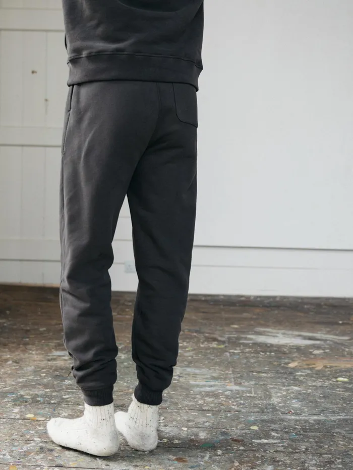 Finisterre Pants Men Zawn Jogger Raven