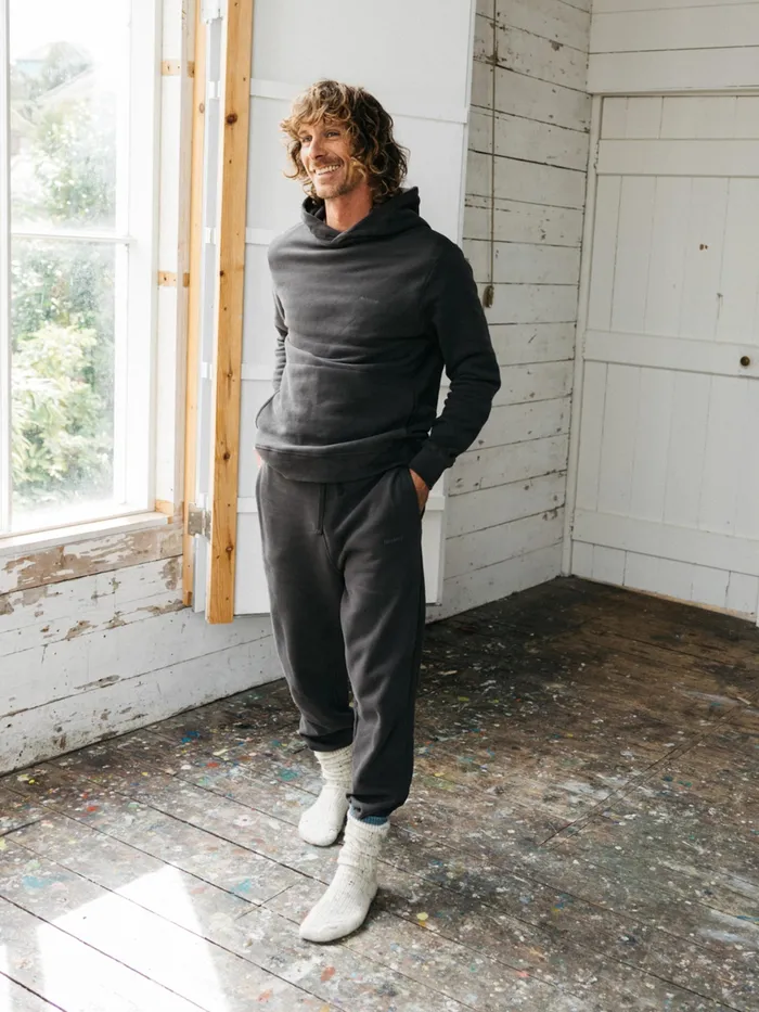 Finisterre Pants Men Zawn Jogger Raven