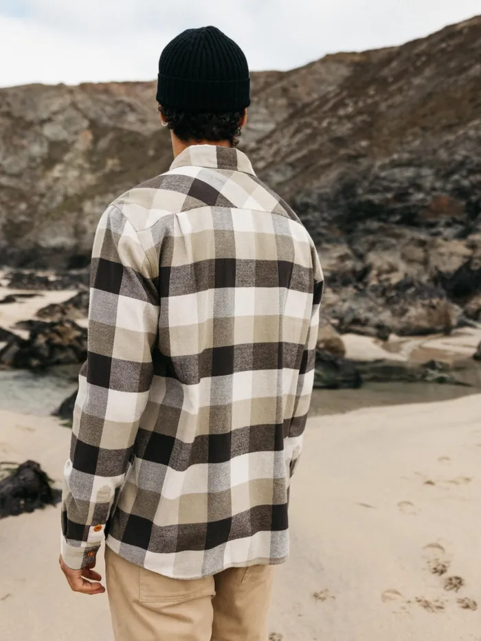 Finisterre Shirts Men Beardsmore Shirt Willow Green Check
