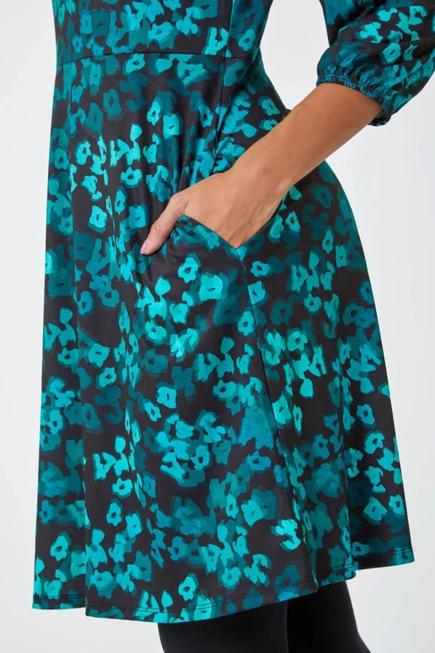 Green Animal Print Pocket Stretch Dress Women Roman Dresses