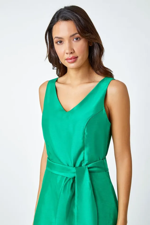 Green Dipped Hem Fit and Flare Dress Women Roman Dresses