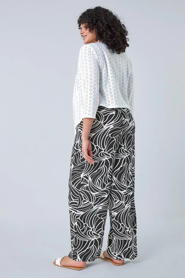 Ivory Curve Broderie Stretch Cardigan Women Roman Tops