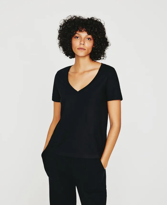 Jagger Vee True Black Women AG Jeans Tees and Tanks