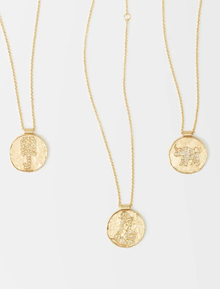 Maje Jewelry Womens Zodiac Medal Taurus Maje Jewelry Womens Zodiac Medal Taurus