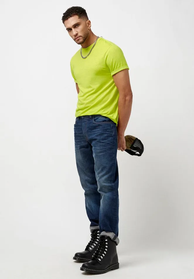 Men Kathin Faded Army Green TShirt Army Green Buffalo David Bitton Tops and Tees