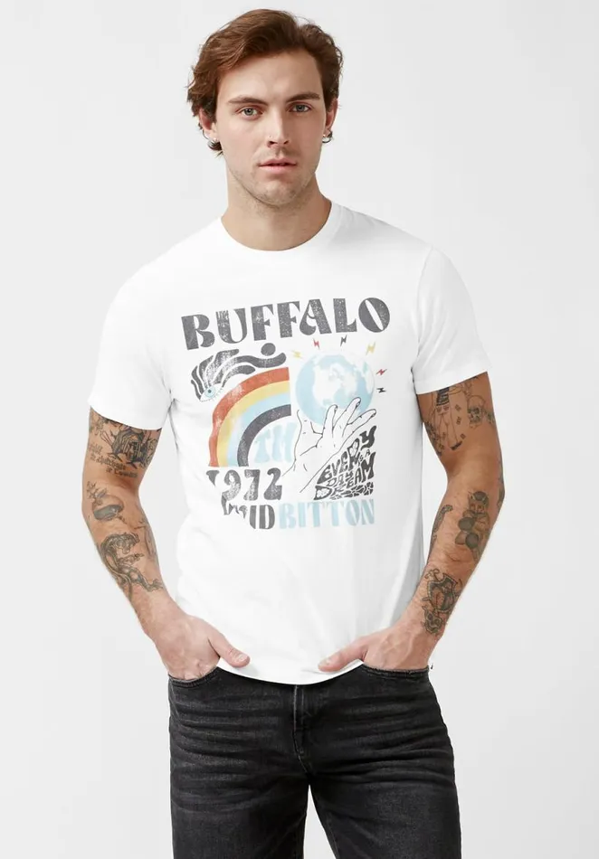 Men Tawen White ShortSleeve Mens TShirt White Buffalo David Bitton Tops and Tees
