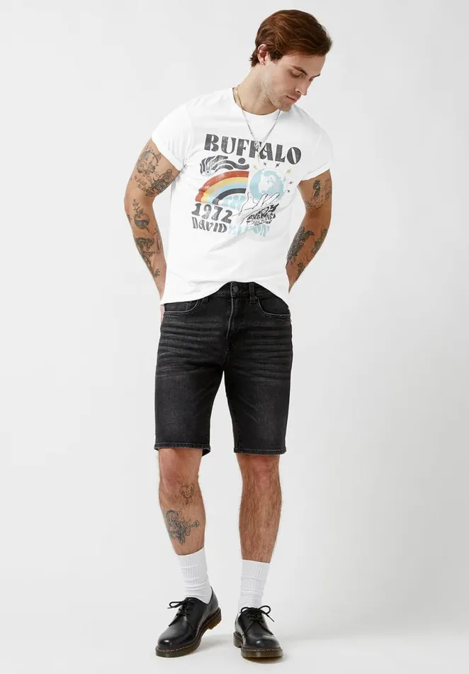 Men Tawen White ShortSleeve Mens TShirt White Buffalo David Bitton Tops and Tees
