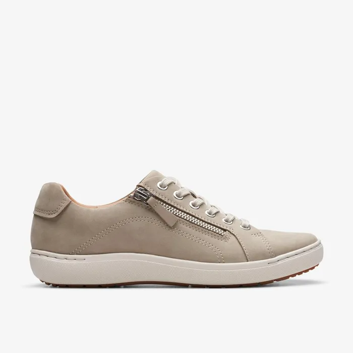 Nalle Lace Stone Nubuck Women Clarks Sneakers