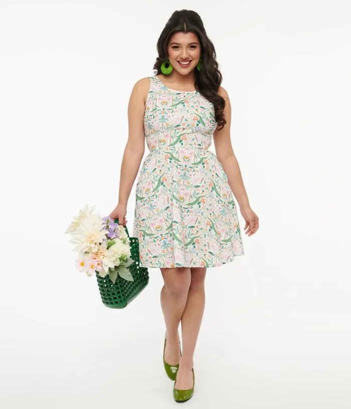 Retrolicious 1950s White and Tropical Print Cotton Skater Dress Dresses Unique Vintage Pocket Dresses Retrolicious 1950s White and Tropical Print Cotton Skater Dress Dresses Unique Vintage Pocket Dresses