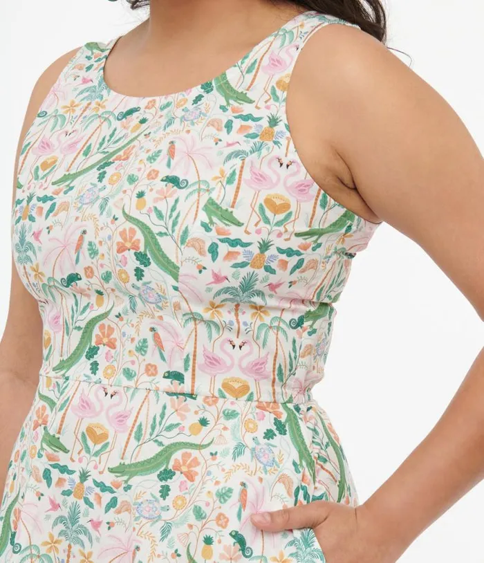 Retrolicious 1950s White and Tropical Print Cotton Skater Dress Dresses Unique Vintage Pocket Dresses
