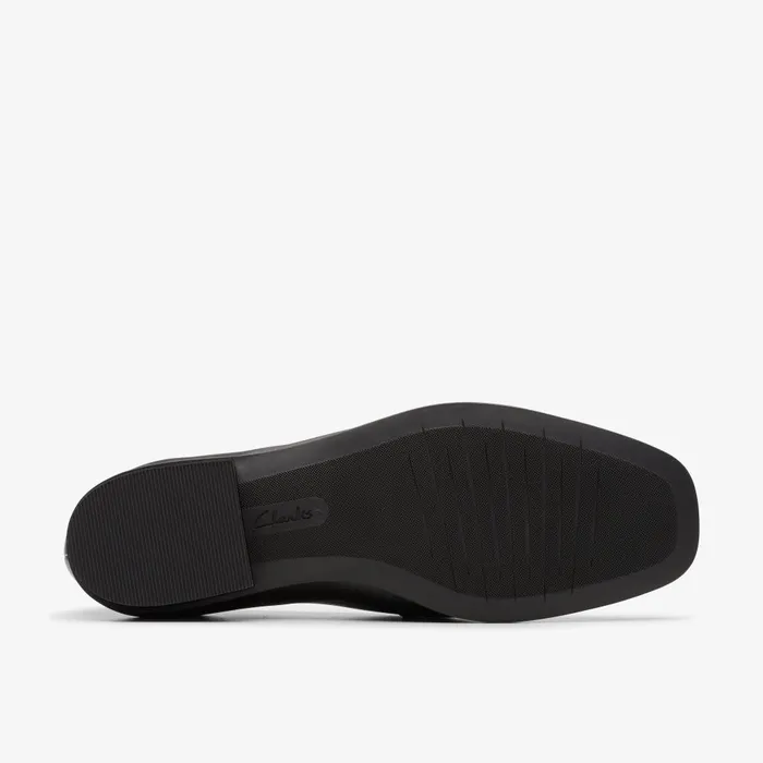 Sarafyna Rae Black Leather Women Clarks SlipOns
