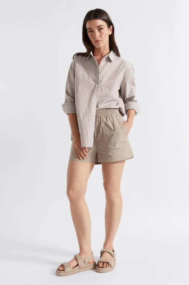 Shorts Woman Seed Heritage Parachute Cargo Short Cookie