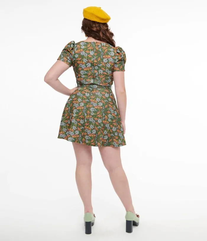 Smak Parlour 1960s Green and Orange Mushroom Group Chat Flare Dress Dresses Unique Vintage Pocket Dresses