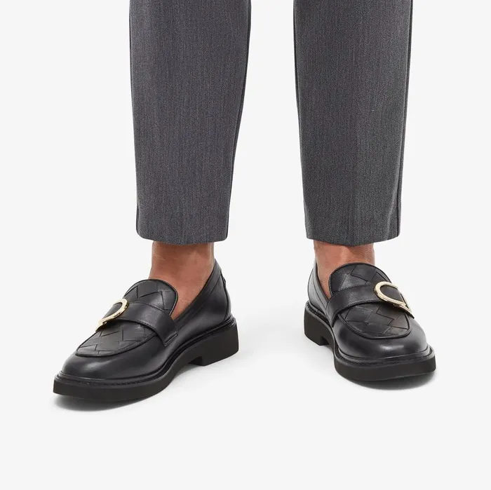 SPLEND PENNY Black Leather Women Clarks Loafers and Oxfords