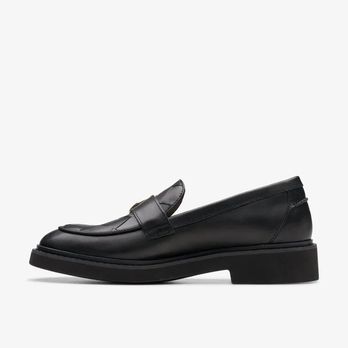 SPLEND PENNY Black Leather Women Clarks Loafers and Oxfords