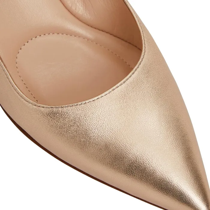TARA Pump GOLD Women Bruno Magli Pumps
