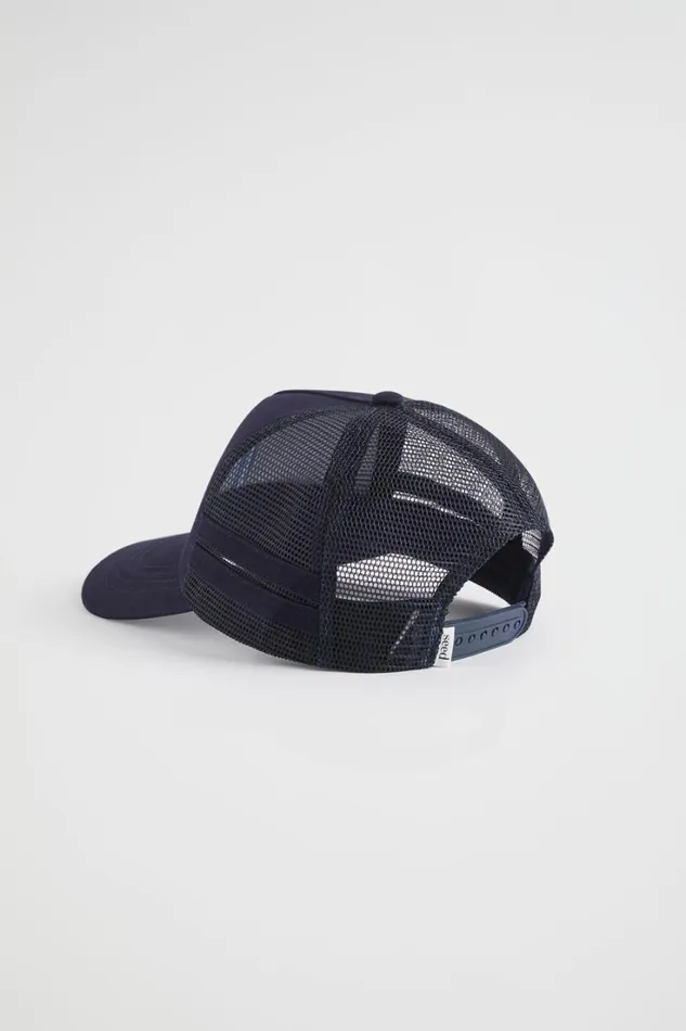 The AZ Of Initials Boy Seed Heritage Initial Cap L