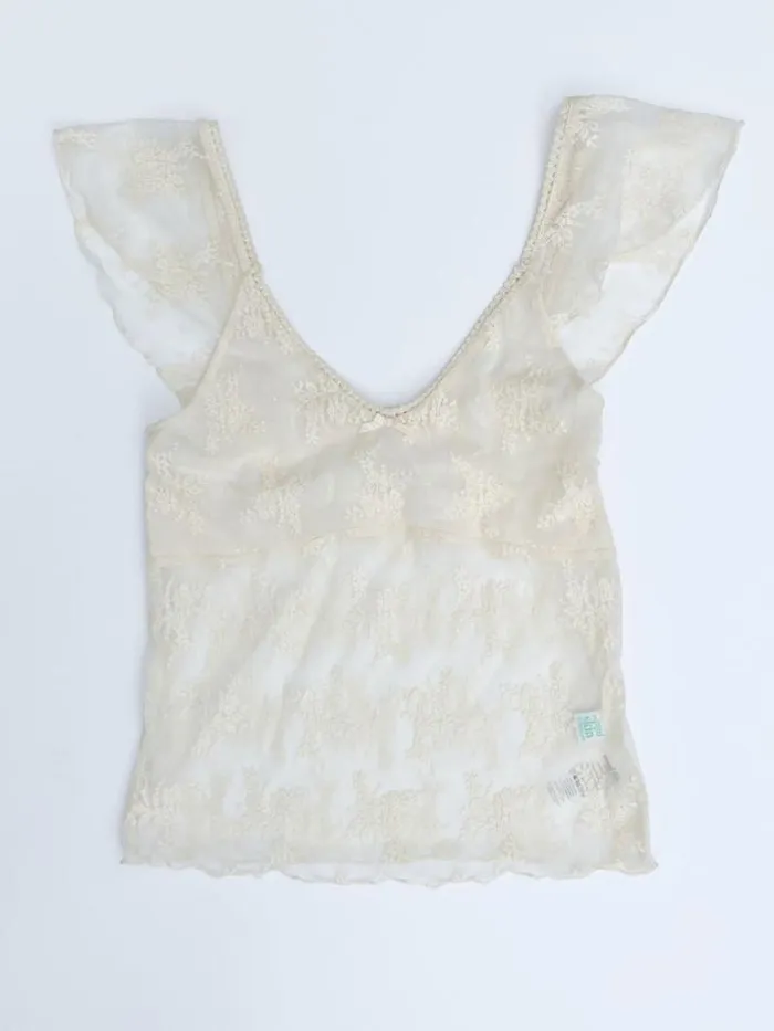 Tops Shop Lisa Says Gah Floral Lace Flutter Sleeve Top
