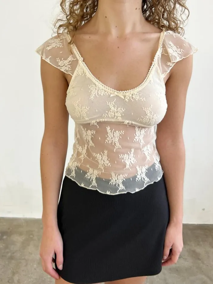 Tops Shop Lisa Says Gah Floral Lace Flutter Sleeve Top