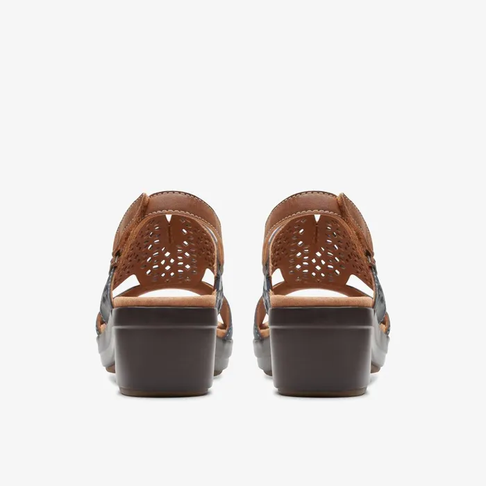 Tuleah Sun Navy Leather Women Clarks Sandals and Flip Flops