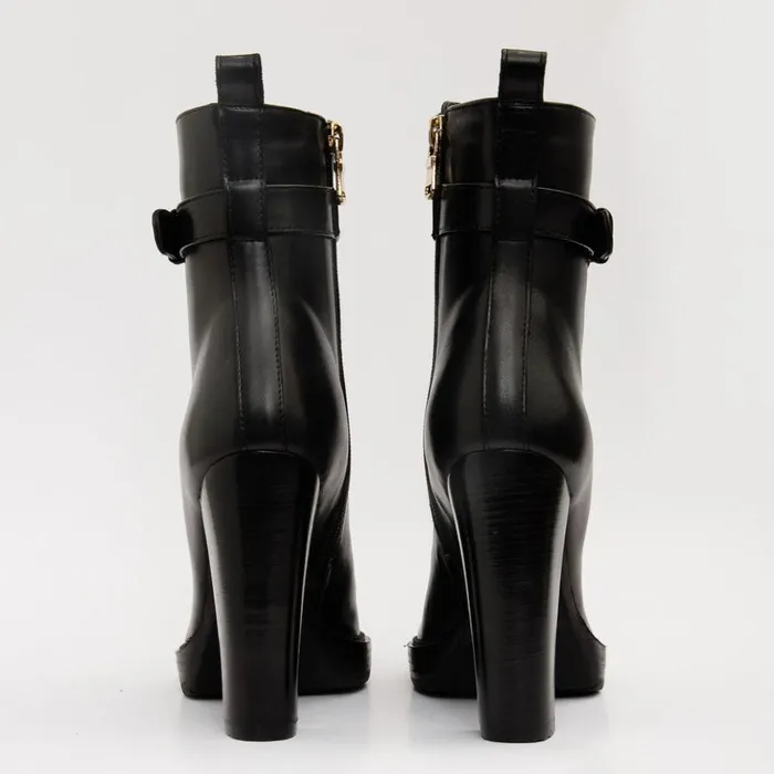 Vinci Leather Boots and Booties The Estrada Black Leather LaceUp Platform Heel Mid Calf Boot 8211 Women