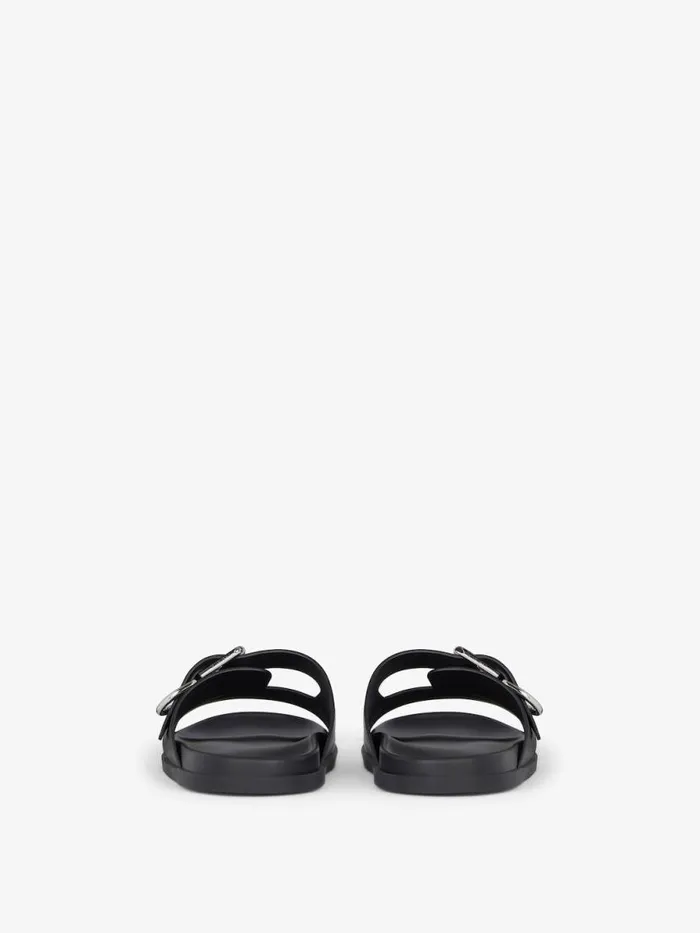 Voyou Flat Sandals In Grained Leather Black Men Givenchy Slides and Sandals