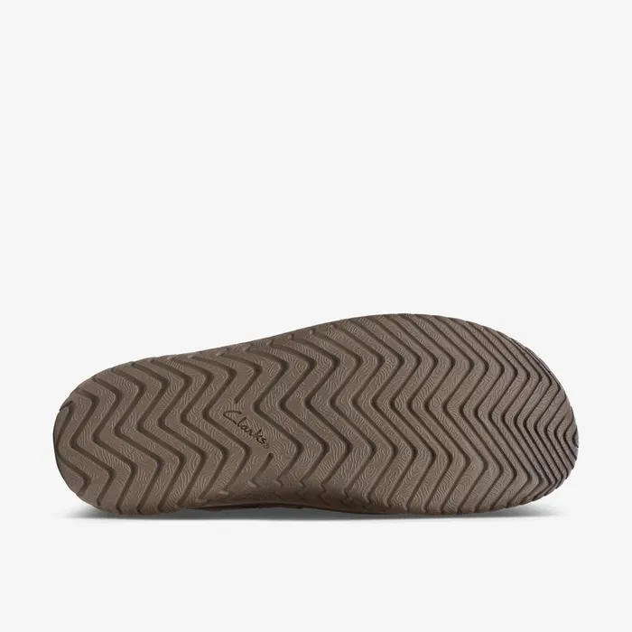 Wesley Bay Brown Men Clarks Sandals and Flip Flops