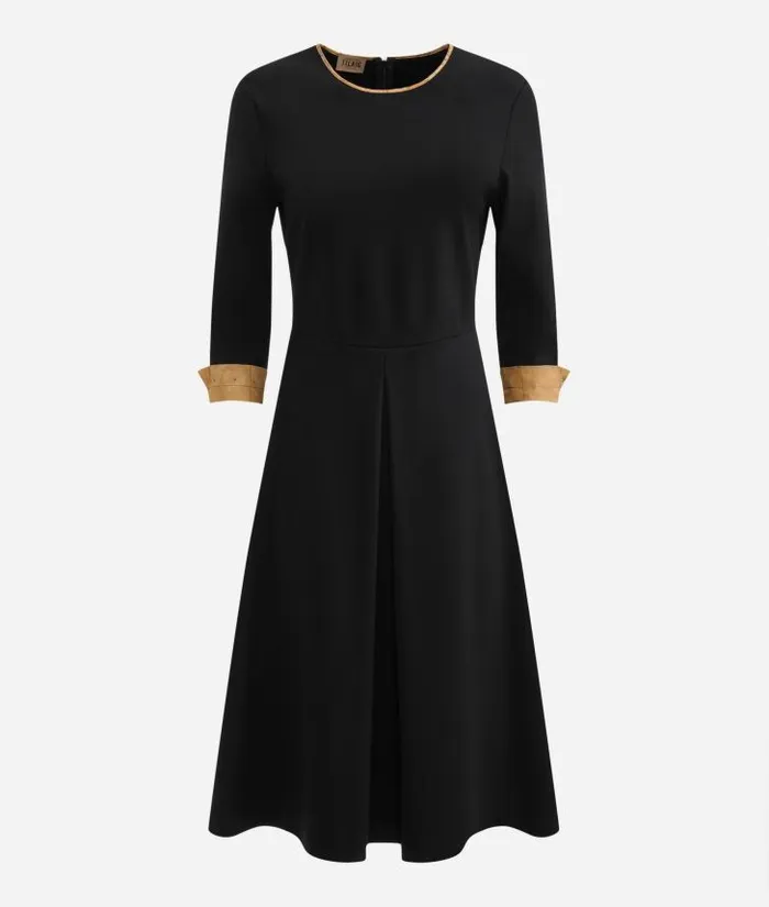Woman Dresses Alviero Martini Punto Milano Jersey Dress With Box Pleat Black
