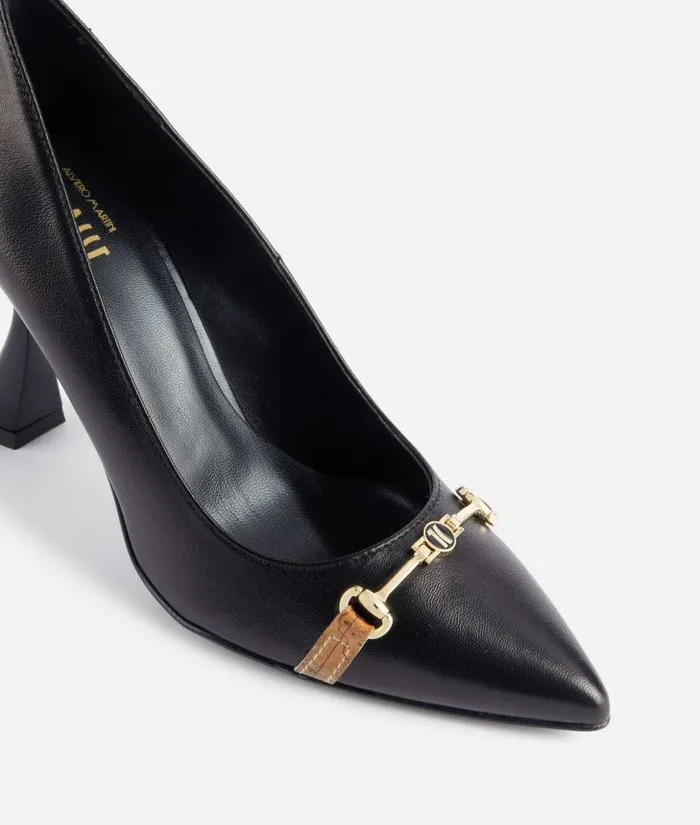Woman Pumps Alviero Martini Smooth Napa Leather Court Shoes With 1c Horsebit Black