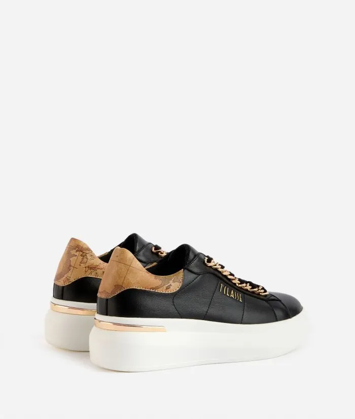 Woman Sneakers Alviero Martini Faux Napa Leather Sneakers With Chain Detail Black