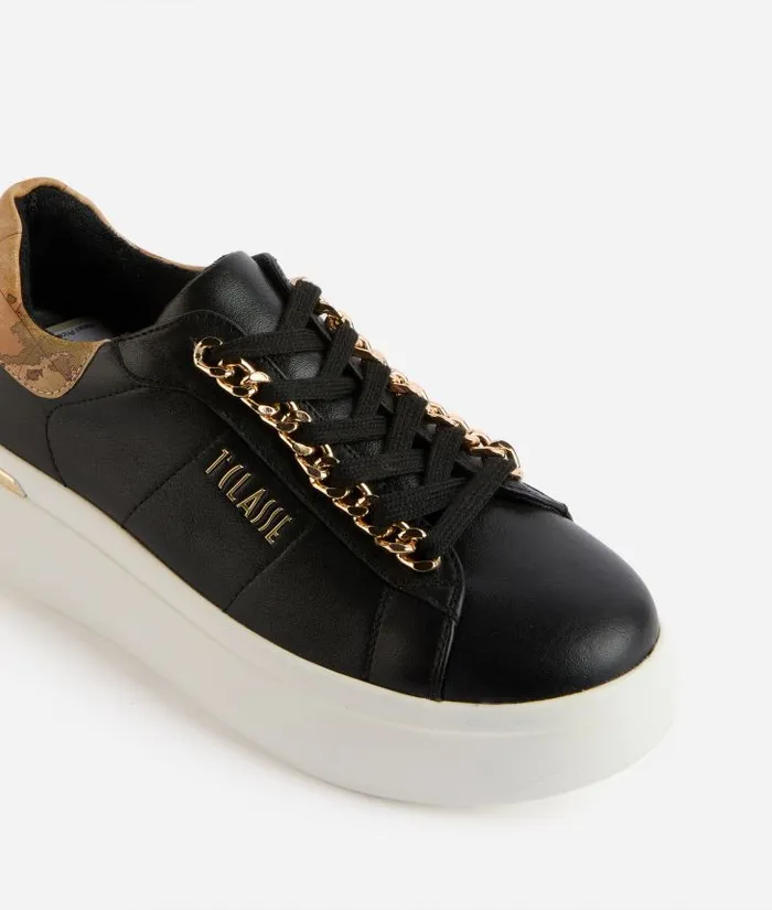 Woman Sneakers Alviero Martini Faux Napa Leather Sneakers With Chain Detail Black