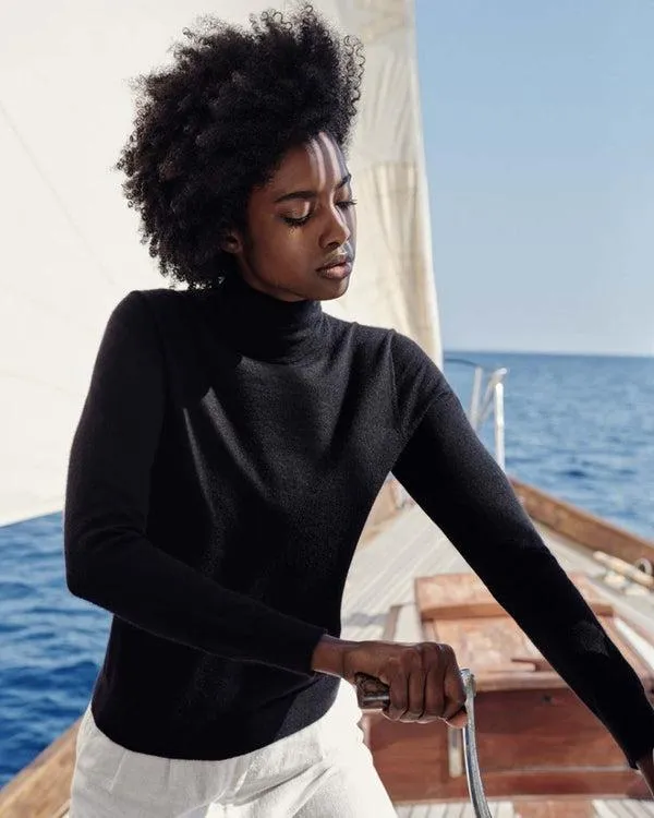 Women 007 Superfine Roll Neck Cashmere JumperIn Black Black NPeal Turtle Necks