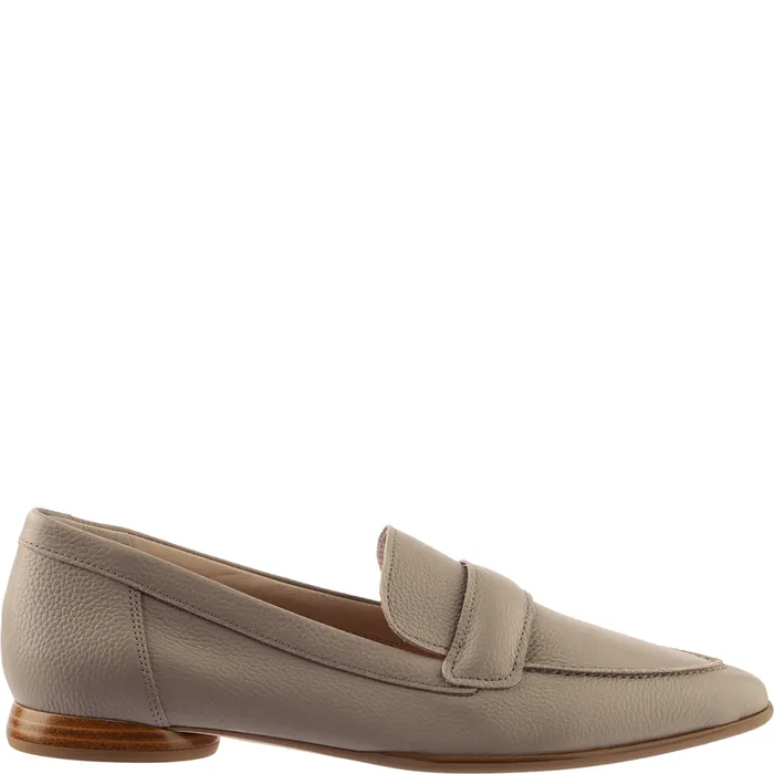 Women Berry Loafers Taupe HGL Loafers