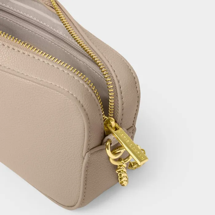 Women Crossbody Bags Katie Loxton Remi Chain Crossbody Bag In Light Taupe