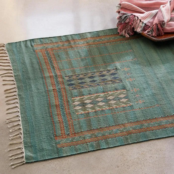 Women Farida Kilim Rug Sundance Catalog Rugs