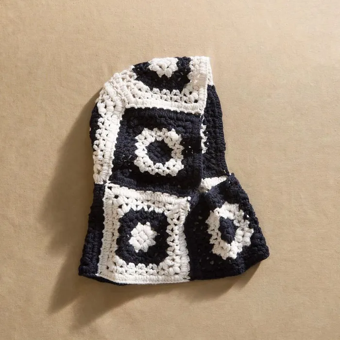 Women Jenna Crochet Snood Black White Sundance Catalog Hats