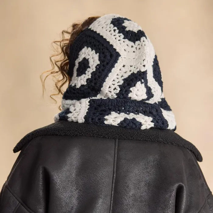 Women Jenna Crochet Snood Black White Sundance Catalog Hats Women Jenna Crochet Snood Black White Sundance Catalog Hats