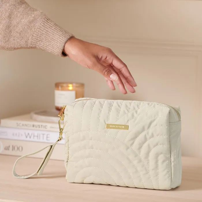 Women Makeup and Wash Bags Katie Loxton Quilted Wristlet Organiser 8211 Light Sand Women Makeup and Wash Bags Katie Loxton Quilted Wristlet Organiser 8211 Light Sand