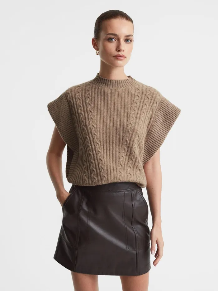 Women Reiss Vests Thompson Madeleine Thompson WoolCashmere Crew Neck Vest Oatmeal