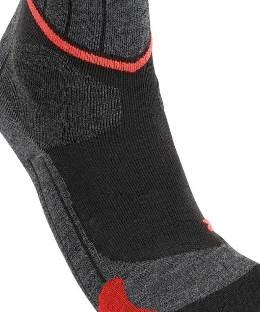 Women SC1 Women Skiing Socks Black FALKE Ski Socks